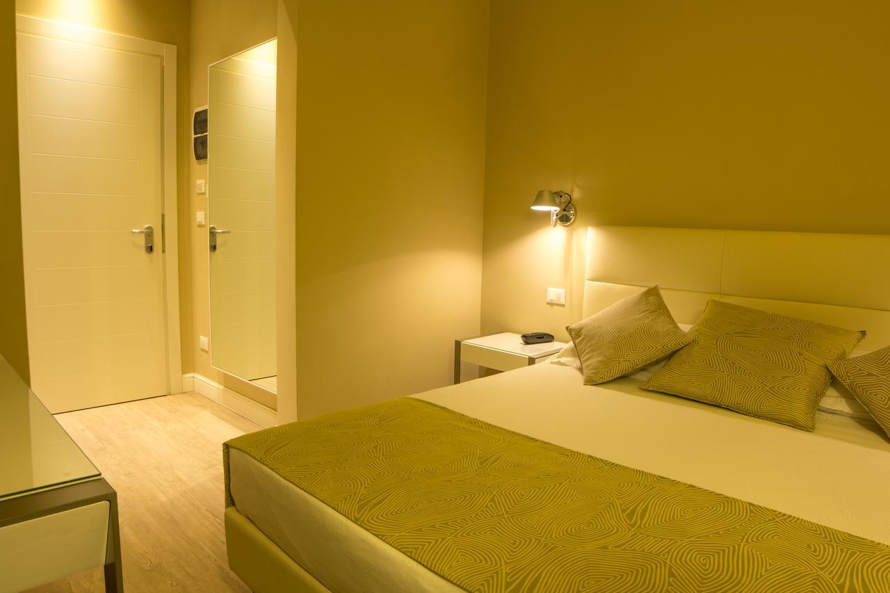 Hotel Universal Livorno Exterior photo